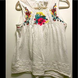 Cupio embroidered tank